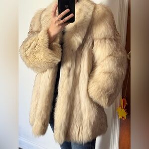 Luxury blue fox Elegant Cream silver Fur Coat